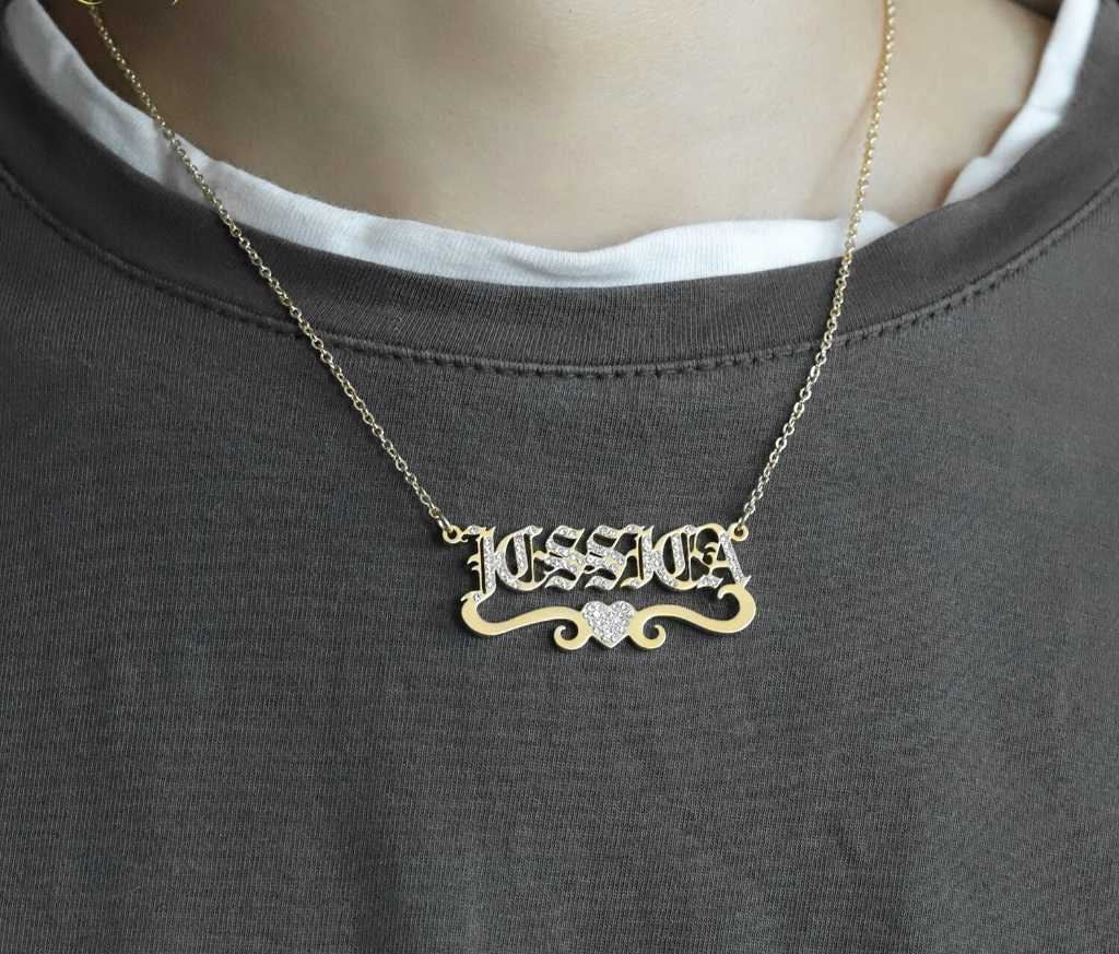 Personalized Heart With Bling Iced Out Name Necklace old English Name Necklace Pendant Nameplate Jewelry Christmas Gifts Customized
