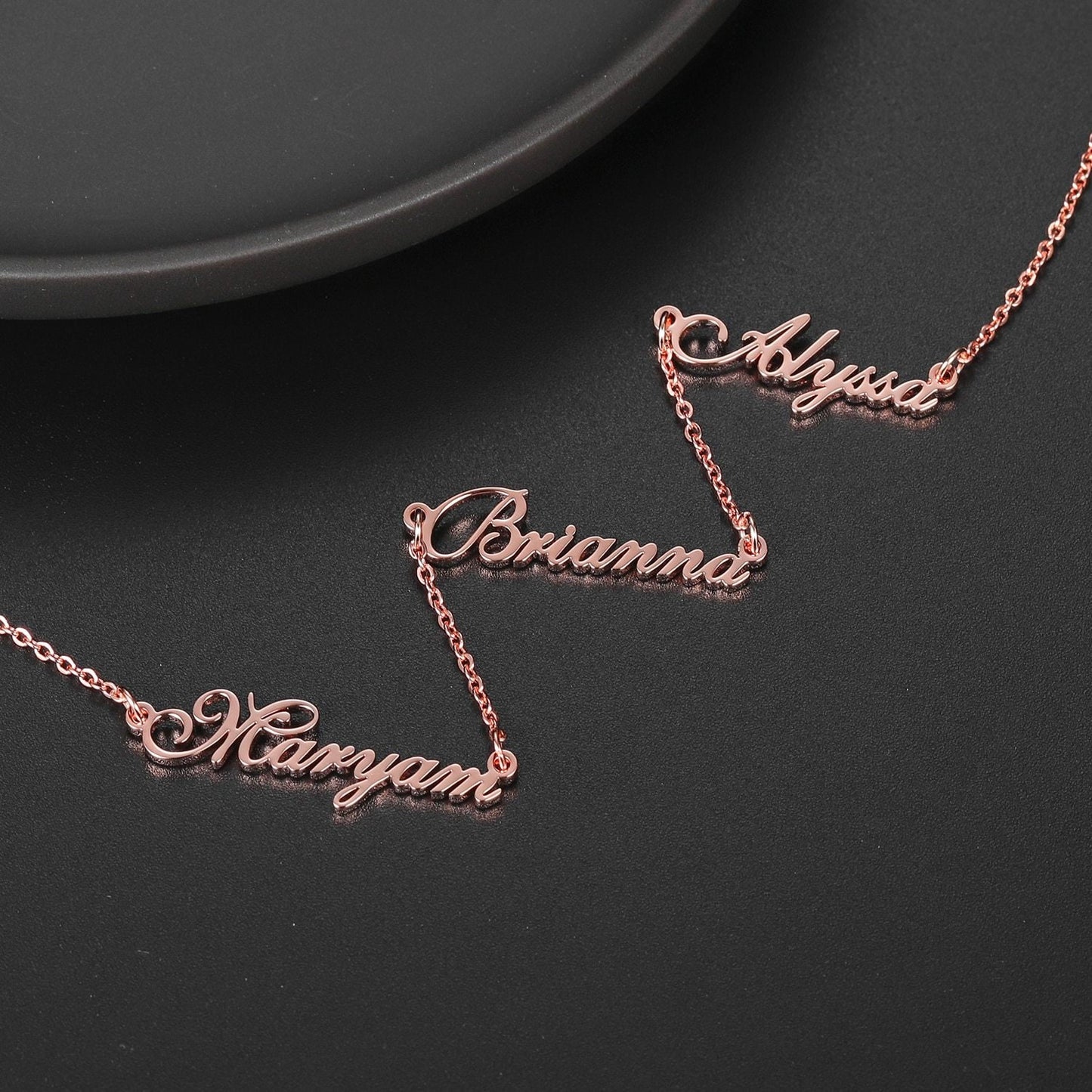 Customized Multiple Names Necklace Personalized Stainless Steel Name Pendant Charm Cursive Necklace Chain Gift For Women Jewelry Customized