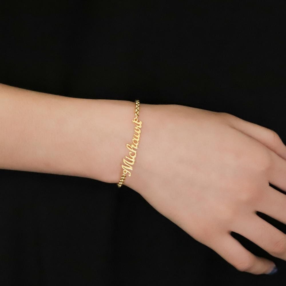 Personalized Name Bracelet 18K gold plated Stainless Steel Bracelet Customized Nameplate Name Bracelets For Couple Charm Jewelry Customized