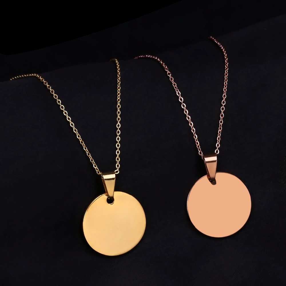 Personalized Name Customized Circle Necklace Stainless Steel Engraved Name Necklace For Women Gift Customized Necklaces