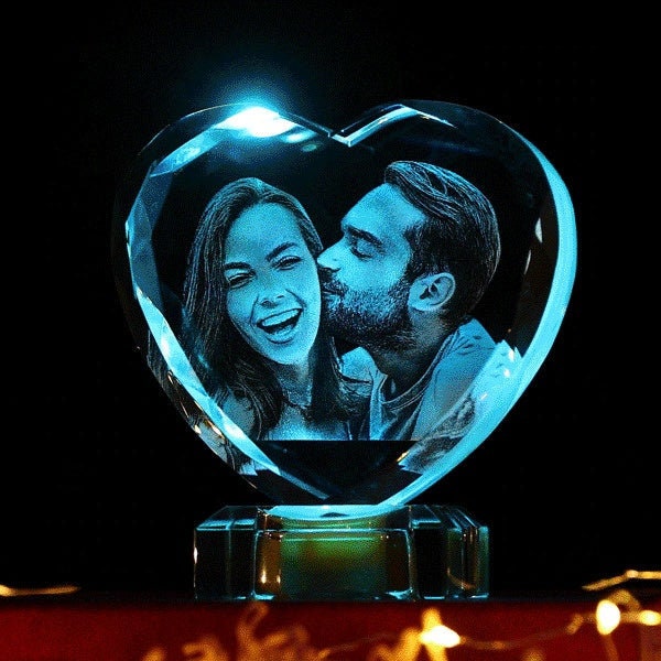 Personalized 3D Heart Shape Crystal Decorative Love Light With Pictures DIY Luxury Crystal Photo Frame Unique Gifts for Birthday Wedding
