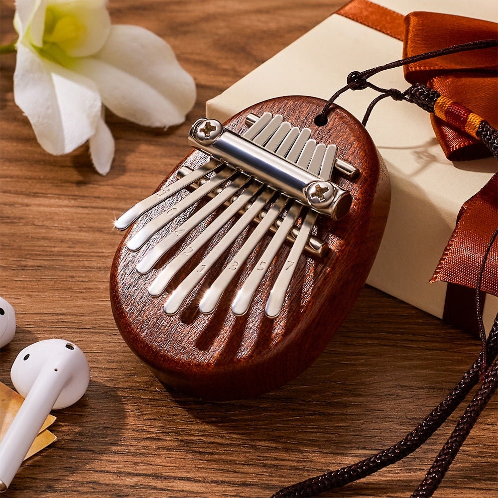 Engraved Mini Wood Kalimba Mini Thumb Piano 8 Tone Kalimba Custom Wooden Portable Beginner Finger Piano Musical Instrument With Custom Text