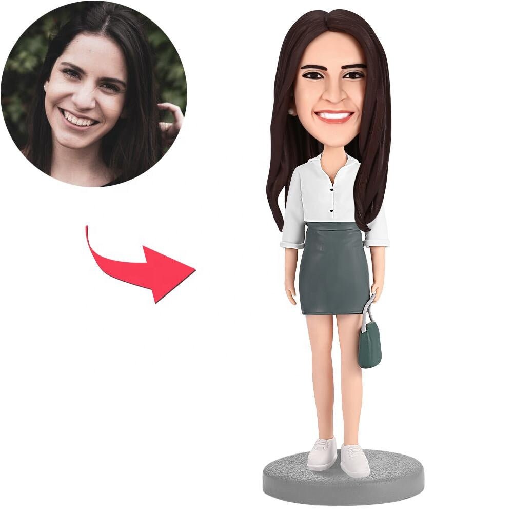 Personalized Polymer Clay Doll Custom Bobbleheads Fully Doll Clay Customizable Person Figure Sculpting Clay Bobblehead Woman Bag In Her