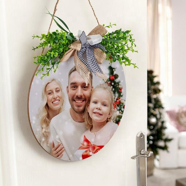 Personalized Photo Round Wooden Frame Door Hanging Hanger Sign Outdoor Christmas Decoration Customized Photo Hanging Front Door Sign Custom