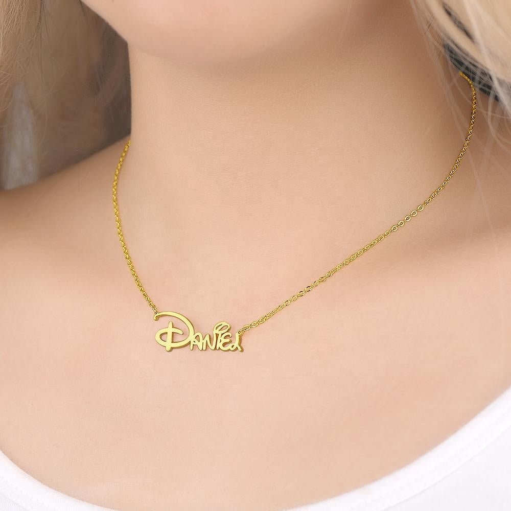 Custom Name Plated Letters Necklace Link Chain Pendant Necklace Gift For Female Personalized Name Plate Necklace