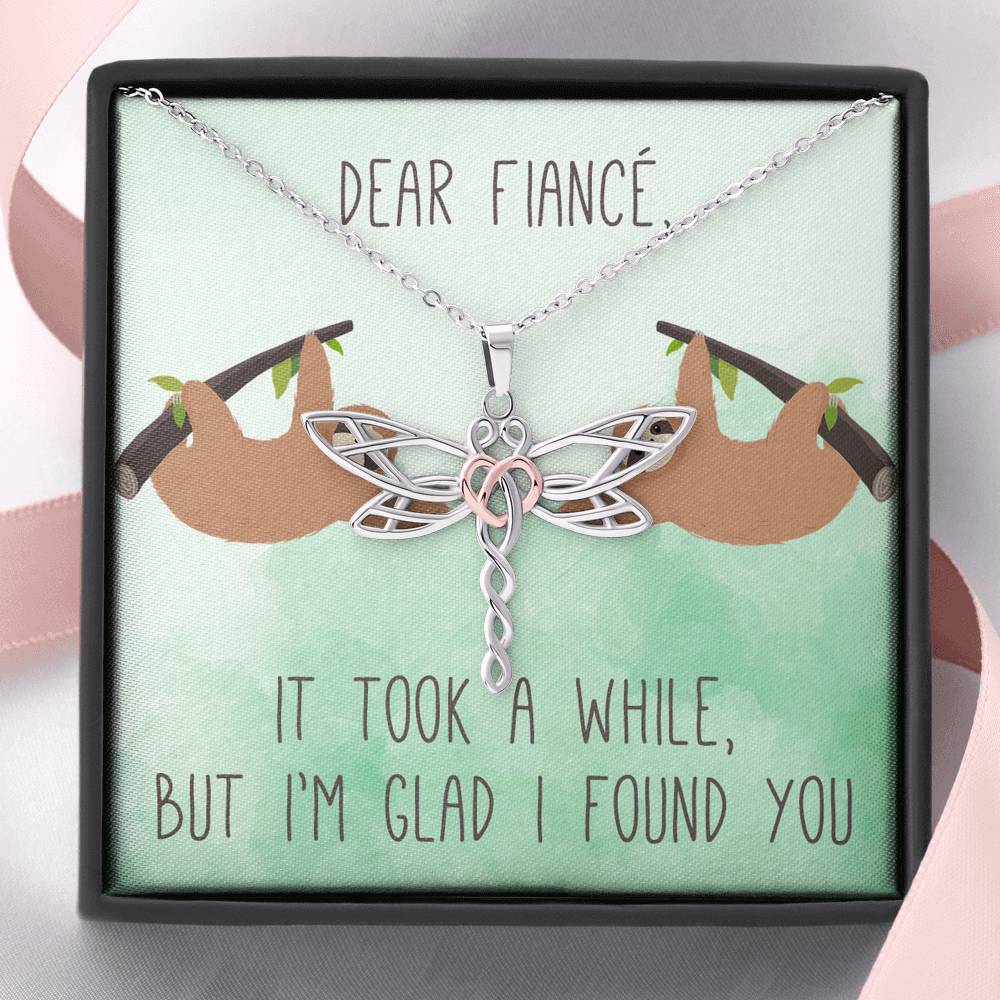 Personalized To my Fiance Necklace for Her Valentines Birthday Anniversary Gift Dragonfly Hearts Necklace for Women with Message Card