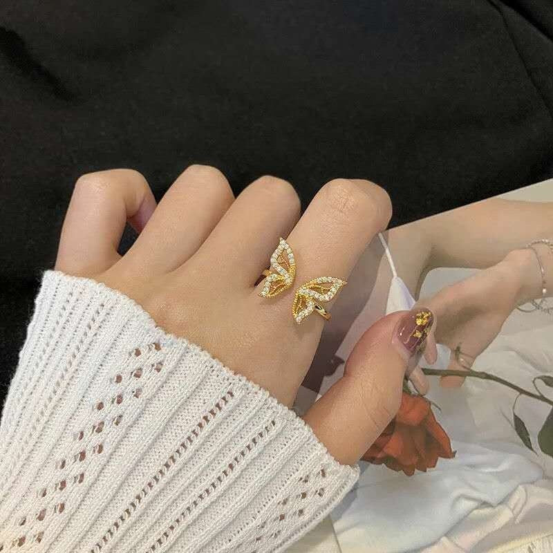 Zirconia Stones Butterfly Shaped Ring Open Resizable Zircon Butterfly Index Finger Ring Female Adjustable Butterfly Rings Hollow Butterfly