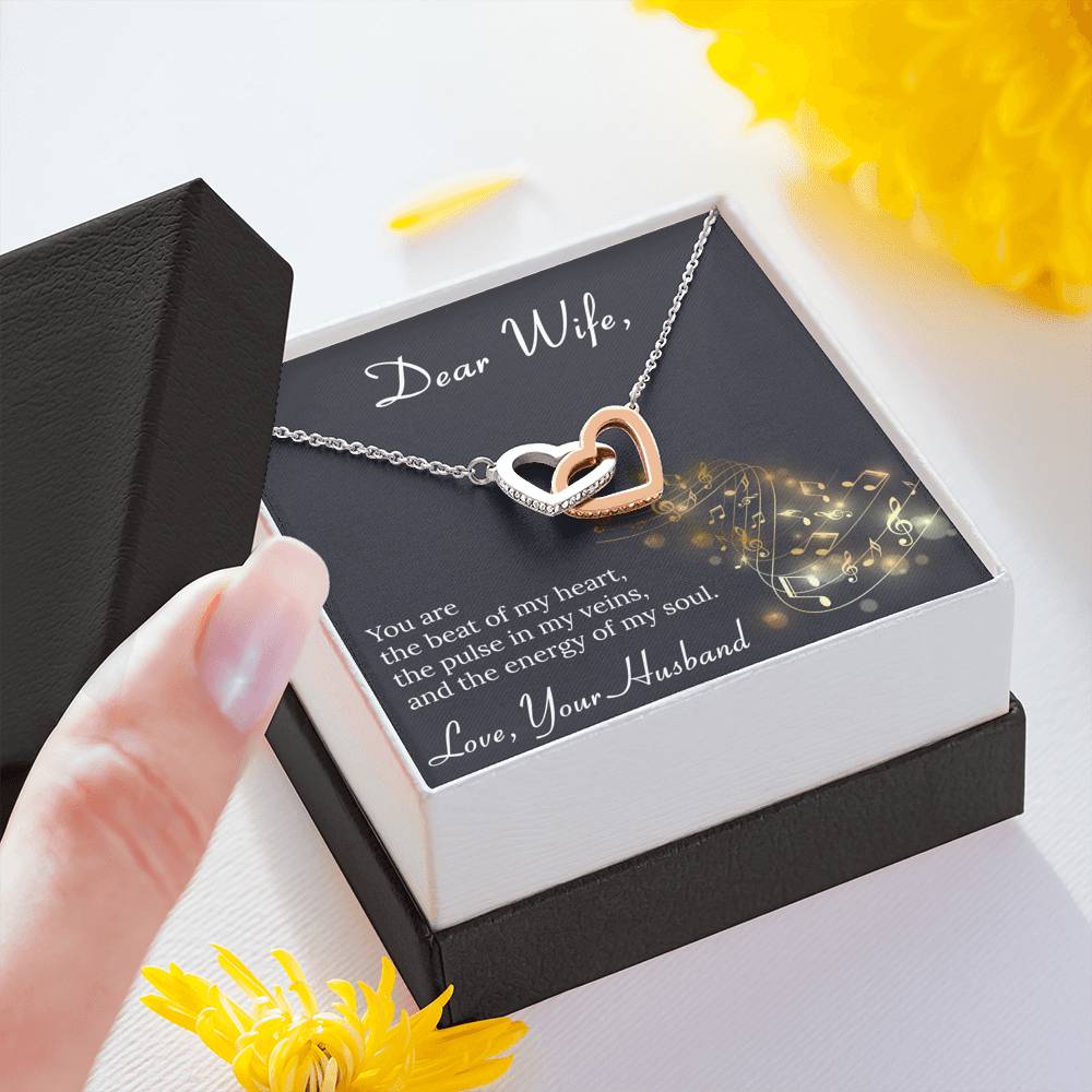 Interlocking Hearts Necklace for Wife Personalized Birthday Gift Necklaces for Her Valentines Anniversary Gifts To My Wife Necklace with Message Card from Husband Women’s Silver Jewelry