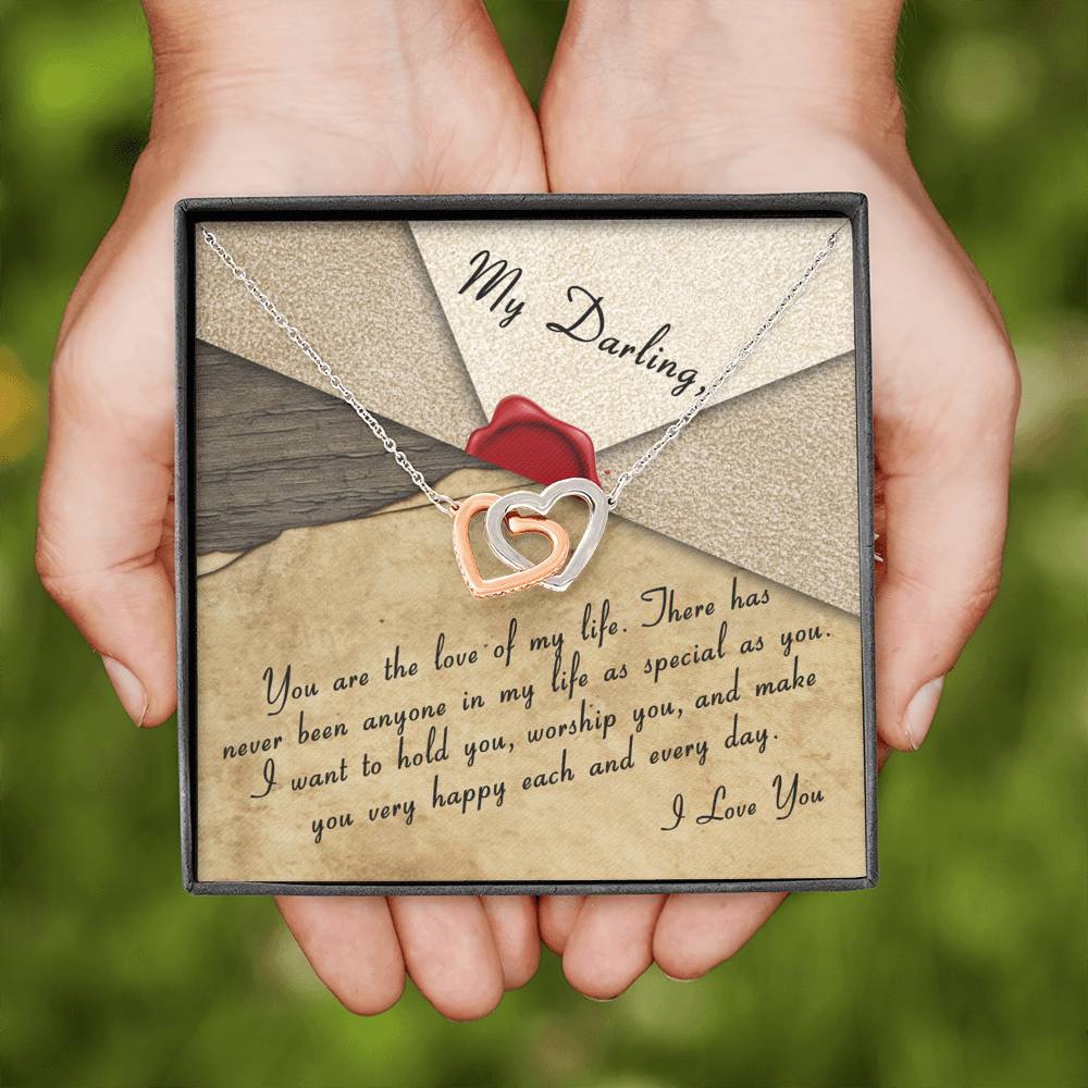 Personalized Girlfriend Wife Necklace  for Her Valentines Birthday Anniversary Gift Interlocking Hearts Necklace for Women with Message  Card