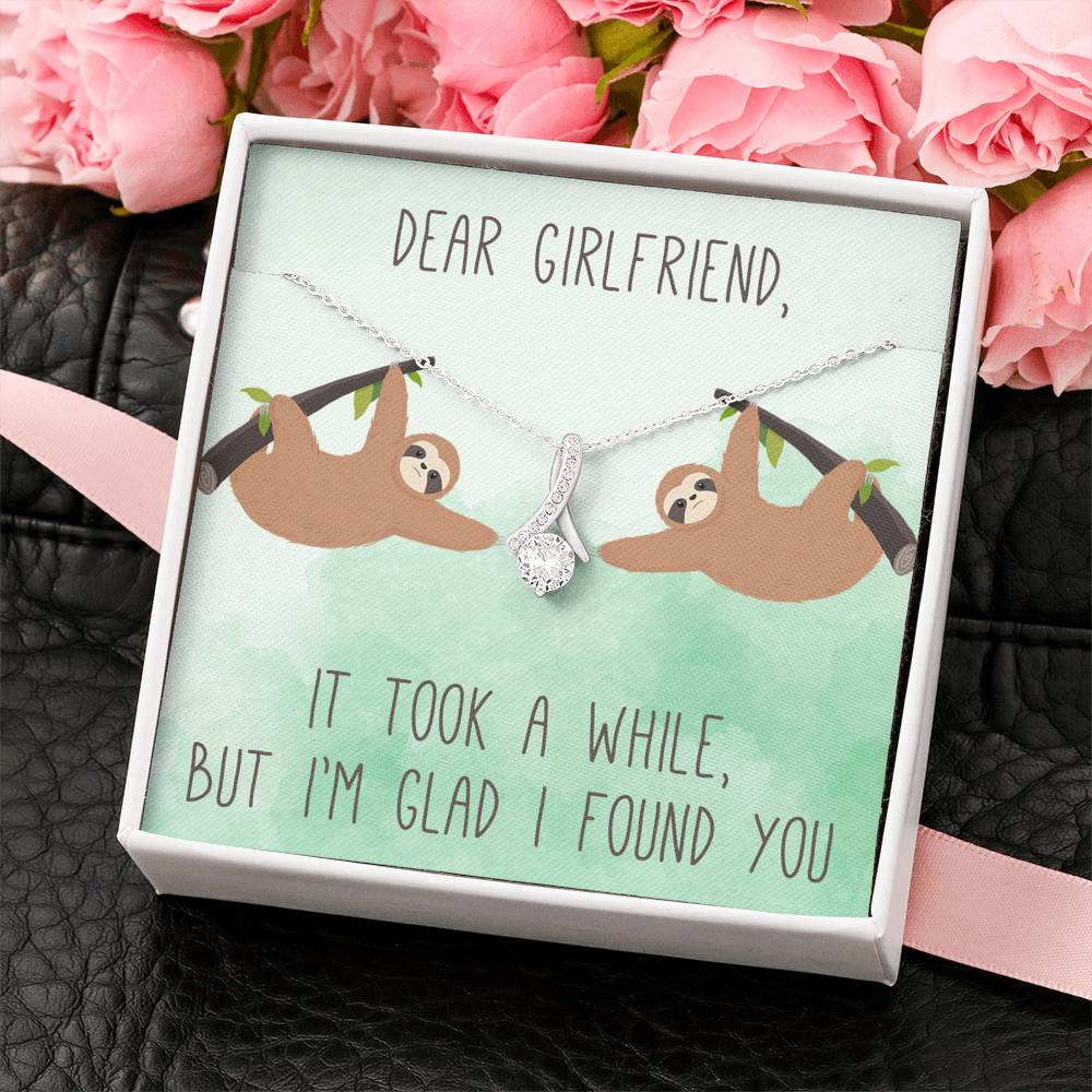 Personalized To my Girlfriend Necklace  for Her Valentines Birthday Anniversary Gift Alluring Beauty Necklace for Women with Message  Card