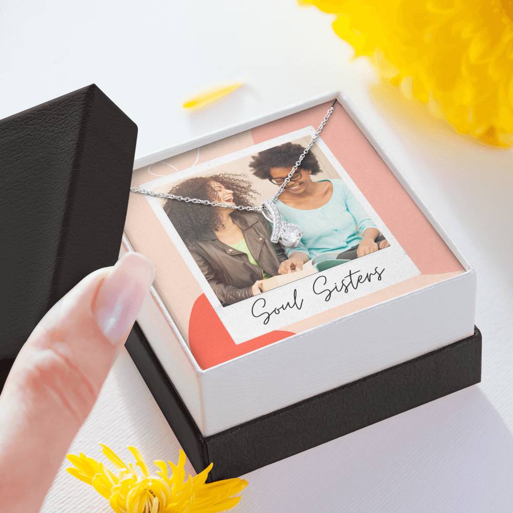Personalized Gift Sister Necklace for Her Valentines Birthday  Gift Alluring Beauty Dreams for Women with Message  Card