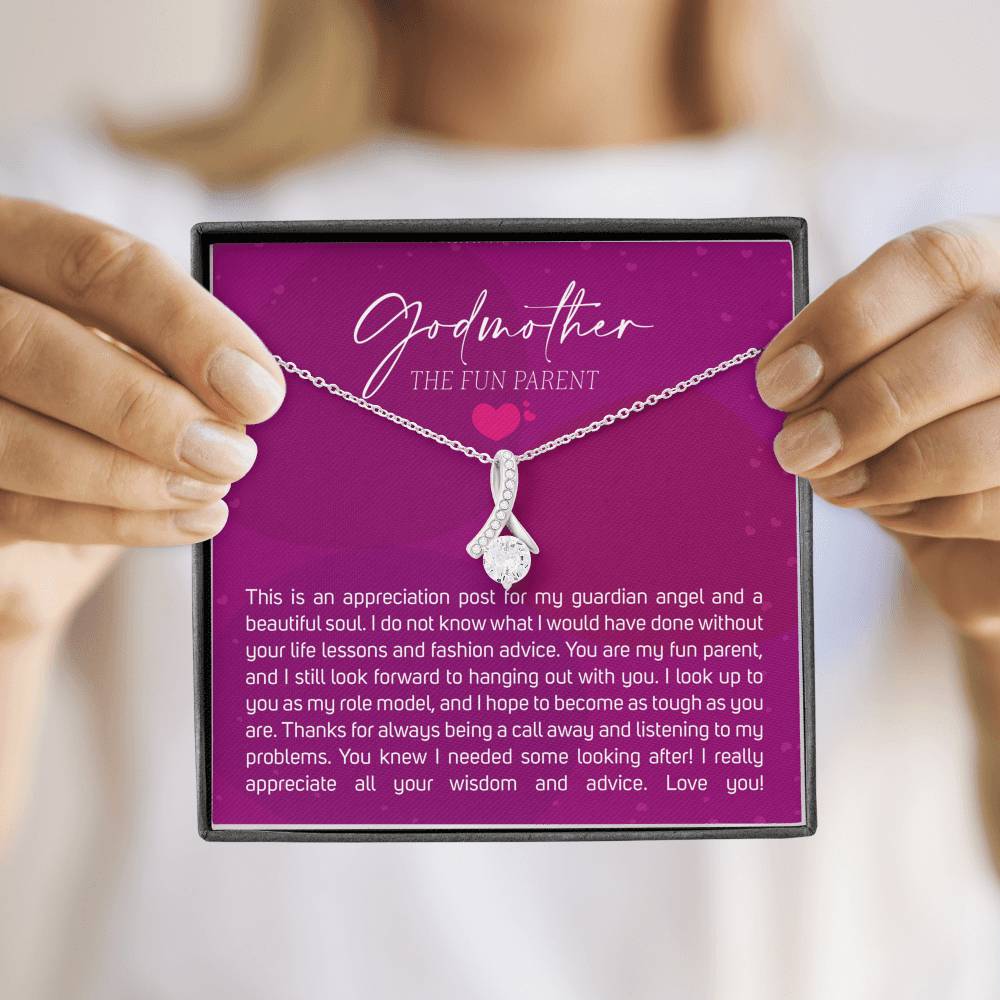 Best Gift for Godmother Necklace Silver Jewelry for Valentines Birthday Gift Alluring Beauty Hearts Necklace for Women with Message  Card