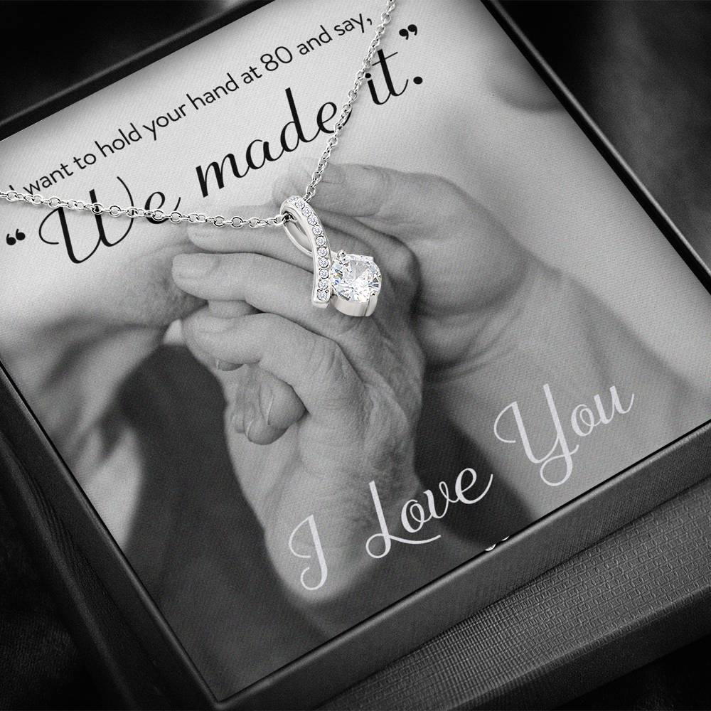 To My Mom Mother In Law Wife Girlfriend Bride Necklace Gift On Mother's Day Valentine's Day Wedding Birthday Gift With The Message Card