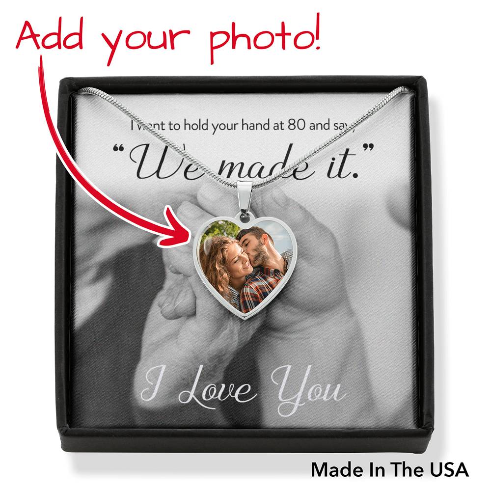 To My Mom Wife Girlfriend Customized Photo Necklace On Mother's Day Valentine's Day Wedding Birthday Gift From Kids Husband Friend